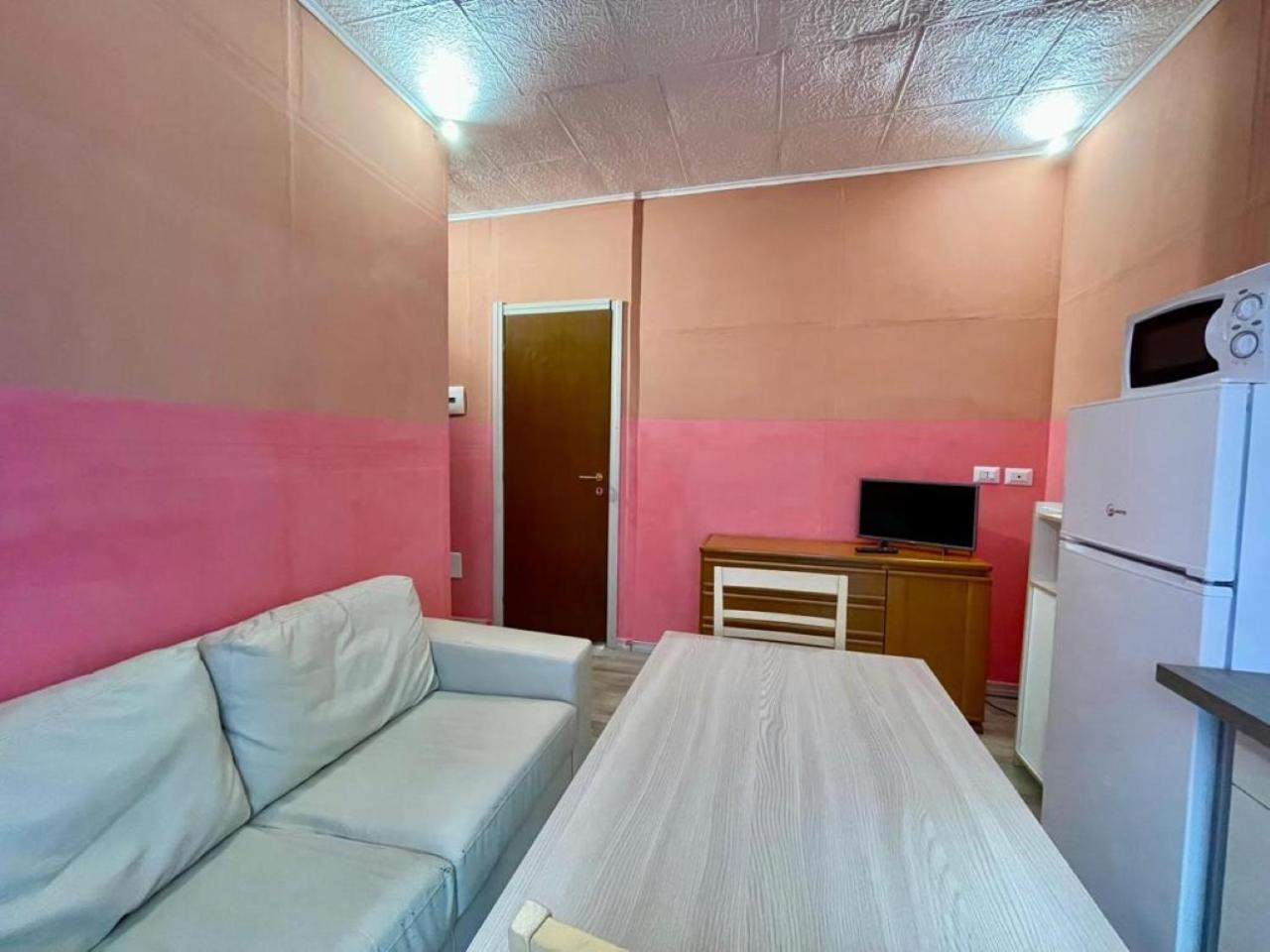 The Orange Housing In Como Dış mekan fotoğraf